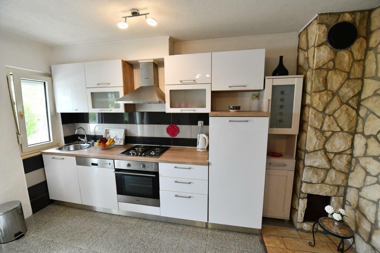 Holiday Home Miramary Trilj Exterior foto